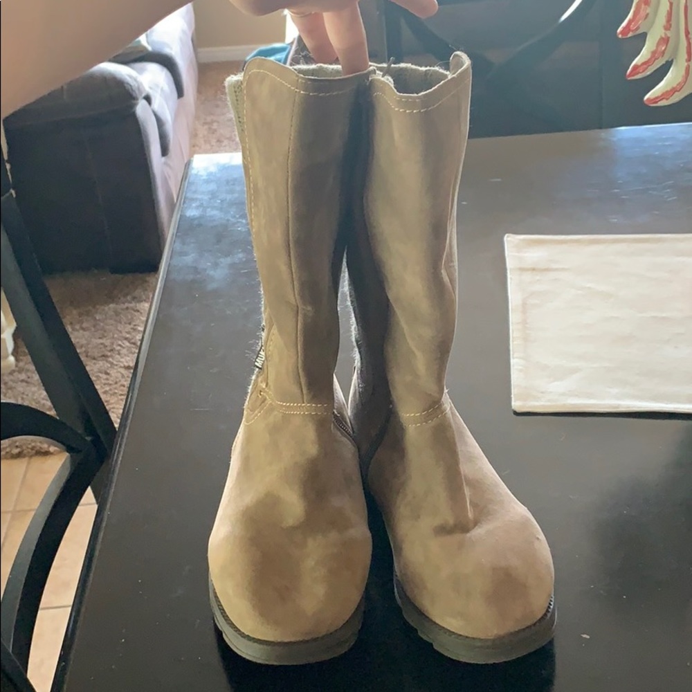 [NWT] Original Mukluk Company Water Resistant Boot